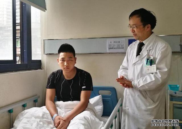 眼球萎縮可直接佩戴義眼