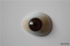 不安裝義眼臺(tái)是否可以直接安裝義眼片？